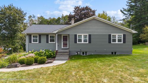 525 Knapp Rd, Clarks Summit, PA, 18411-2047 | Card Image