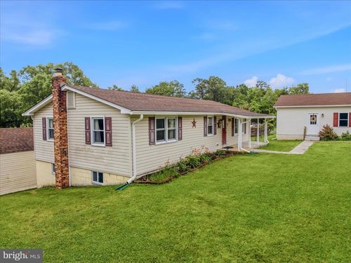 34 Morgan Ln, Berkeley Springs, WV, 25411-3473 | Card Image