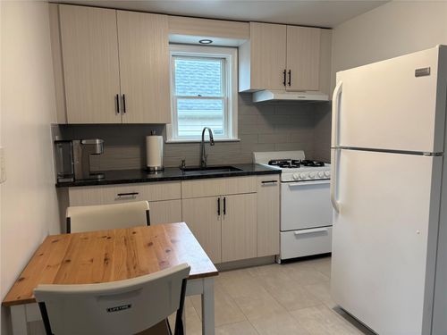 2-322 E Penn St, Long Beach, NY, 11561-4332 | Card Image