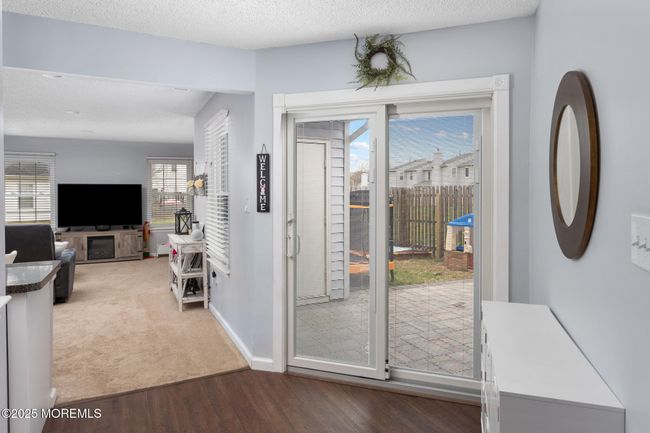 27 Schooners Sq, Condo with 2 bedrooms, 1 bathrooms and null parking in Freehold NJ | Image 8