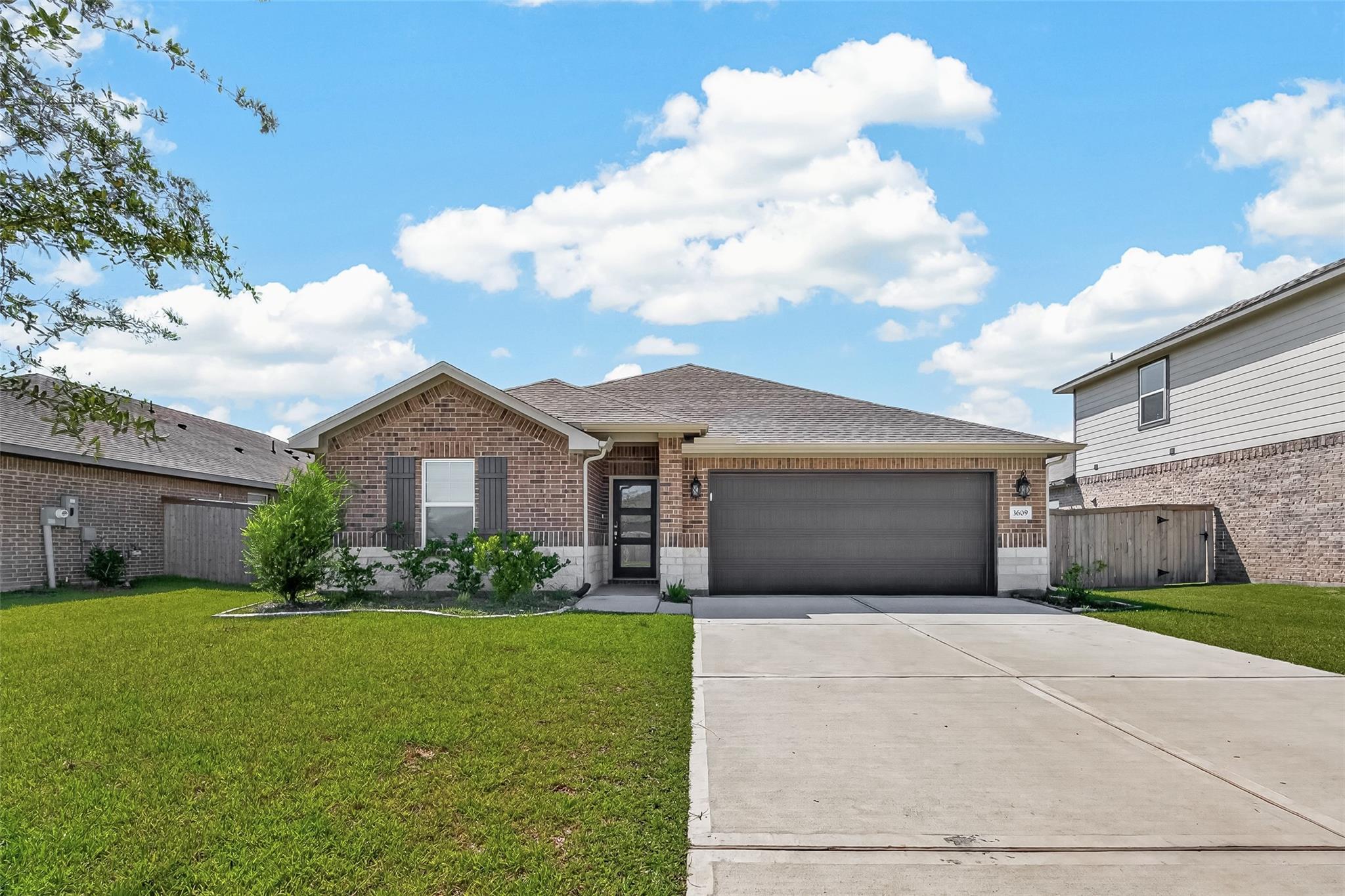 Residential Lease in Texas City