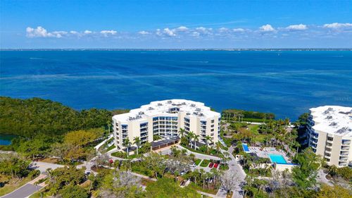 623-2120 Harbourside Dr, LONGBOAT KEY, FL, 34228-4262 | Card Image