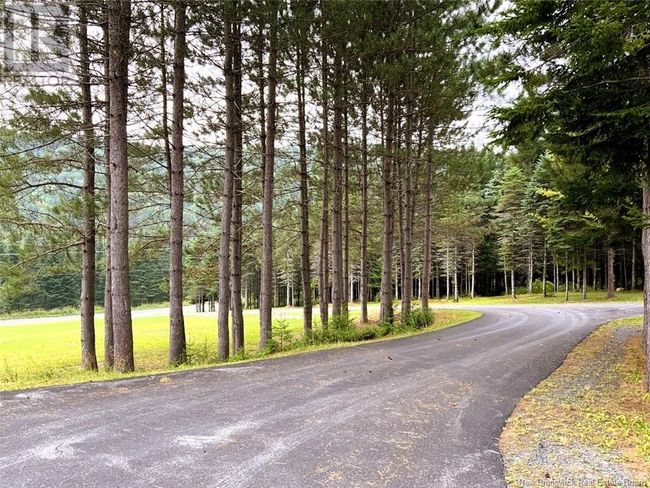 1454 2 E Sault Rd, House other with 3 bedrooms, 4 bathrooms and null parking in Saint Joseph NB | Image 35