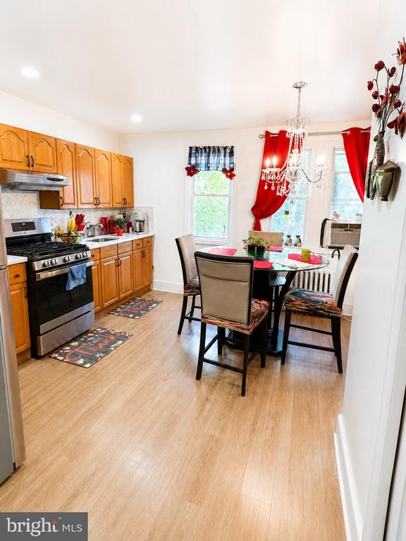 Residential in PENNSAUKEN 5