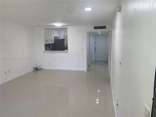 309-1550 Ne 191st St, Miami, FL, 33179-4158 | Card Image