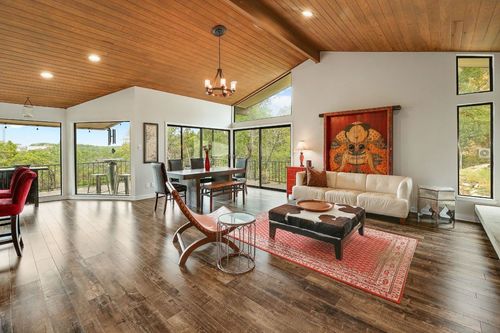 1500 Ridgecrest Dr, Austin, TX, 78746-2219 | Card Image