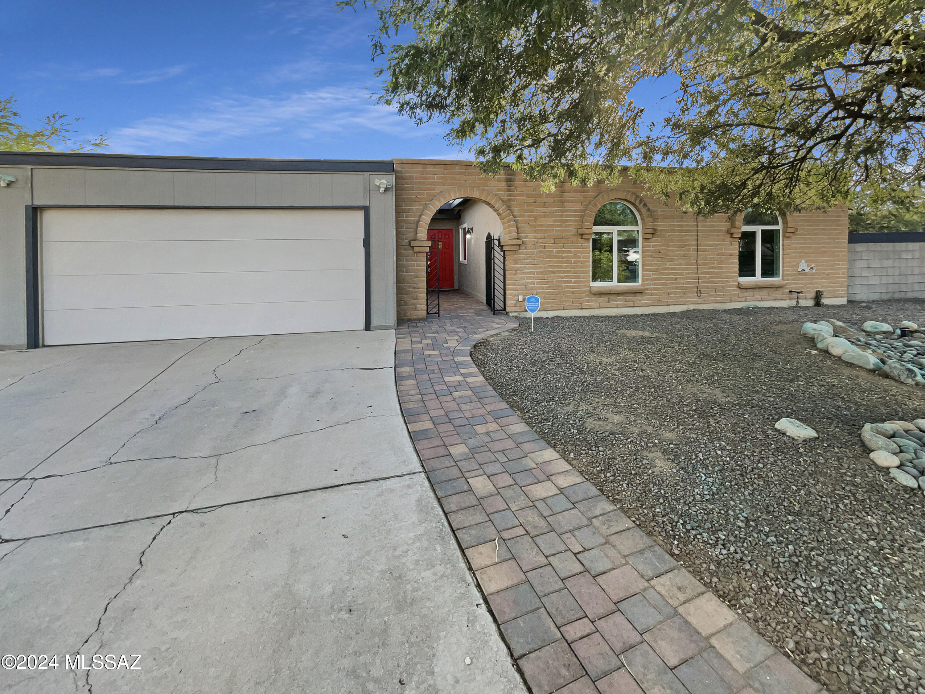 Marlene Pl, Tucson, AZ 85741