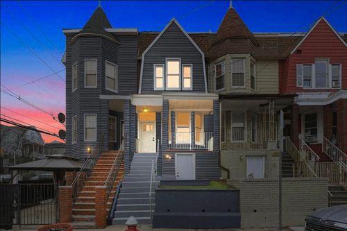 155 1/2 Arlington Ave, Jersey City, NJ, 07305-4438 | Card Image