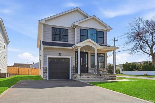 3380 Woodward Ave, Wantagh, NY, 11793-4032 | Card Image