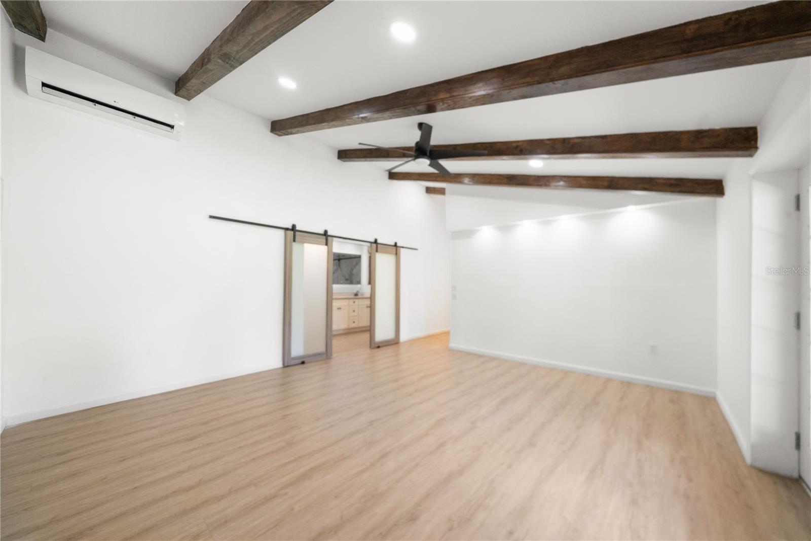 Residential in LIVE OAK 3