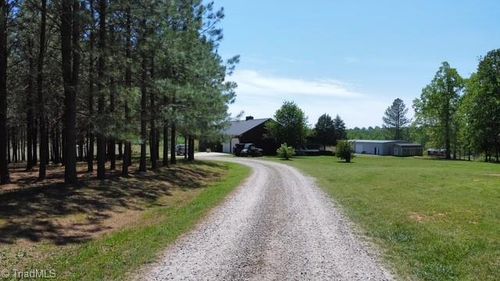 333 Cranfill Rd, Harmony, NC, 28634-9288 | Card Image