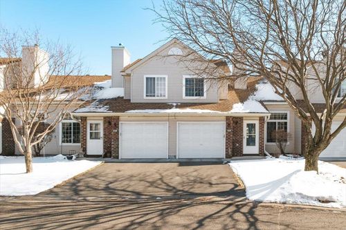 929 Old Steine Cir, New Brighton, MN, 55112-2769 | Card Image