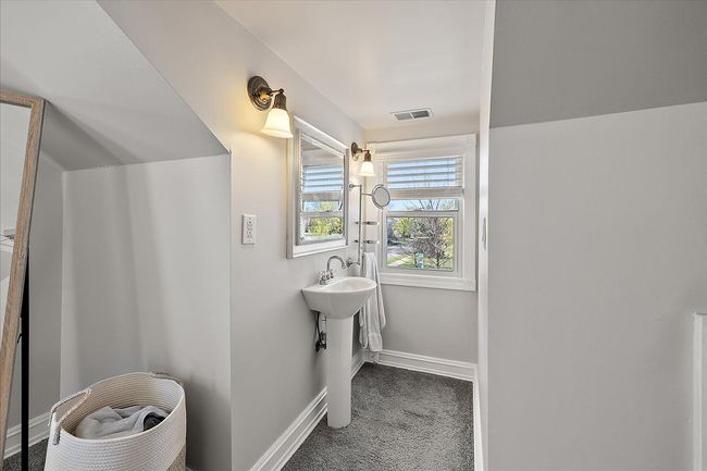 2287 Windemere Rd, House other with 3 bedrooms, 2 bathrooms and null parking in Birmingham MI | Image 24