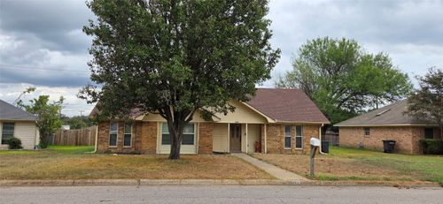 144 Hollie Cir, Sulphur Springs, TX, 75482-4869 | Card Image