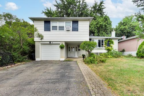 6 Dunsinane Dr, Thornhill, ON, L3T3K2 | Card Image