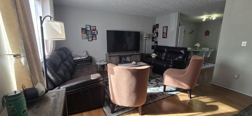 3764 Stirrup Ct, Columbus, OH, 43221-5928 | Card Image