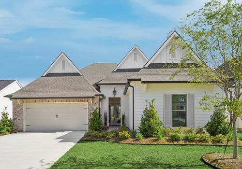 4221 Cypress Point Dr, Covington, LA, 70433-9192 | Card Image