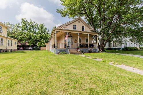 112 E Peru St, Princeton, IL, 61356-2034 | Card Image