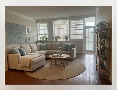 123-3060 Pharr Court North Nw, Atlanta, GA, 30305-2022 | Card Image