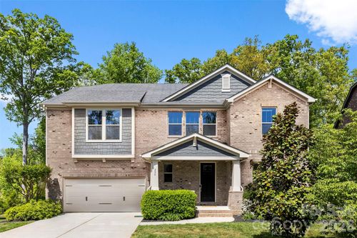 220 Kingsdown Ave, Charlotte, NC, 28270-1141 | Card Image
