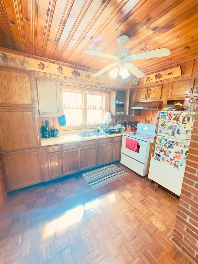 20 Sloans Valley Cir, House other with 2 bedrooms, 1 bathrooms and null parking in Burnside KY | Image 17