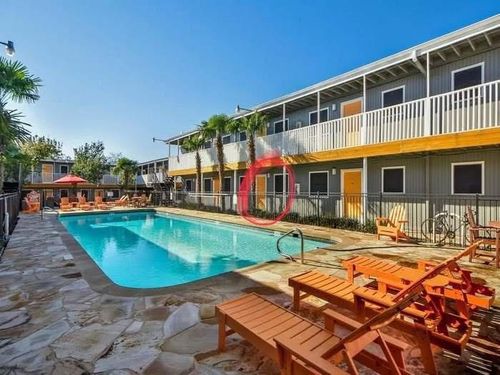 apt-117-2401 Manor Rd, Austin, TX, 78722-2012 | Card Image