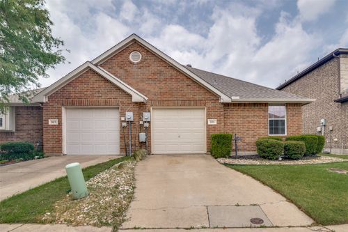 325 Austin Ave, Wylie, TX, 75098-5809 | Card Image