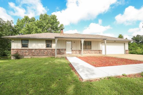 1141 County Road 2360, Moberly, MO, 65270-4422 | Card Image