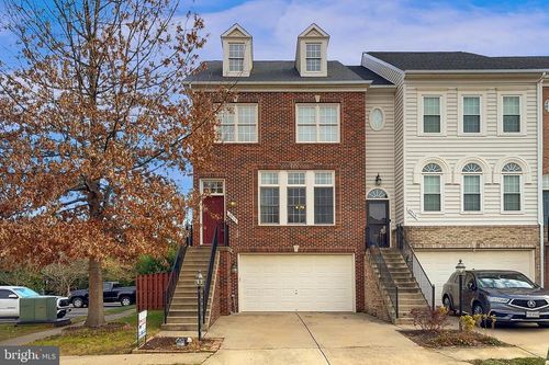 6913 Stanwick Sq, GAINESVILLE, VA, 20155-4424 | Card Image