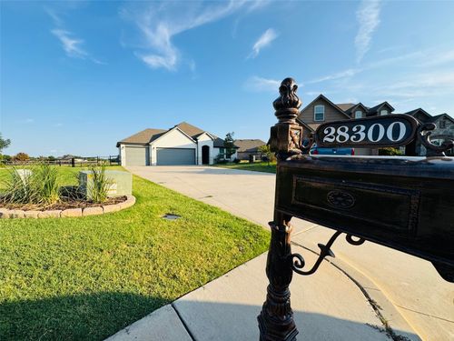 28300 111th St, Coweta, OK, 74429 | Card Image