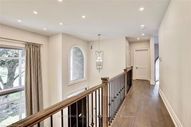 1164 Bridge Rd, House other with 5 bedrooms, 5 bathrooms and 4 parking in Oakville ON | Image 27