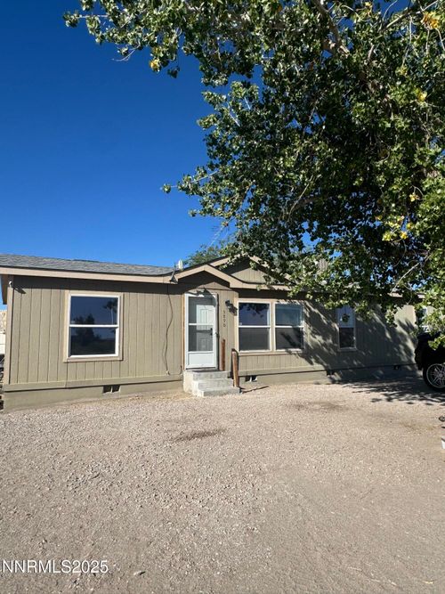 5890 Sarah Rd, Fallon, NV, 89406-4375 | Card Image