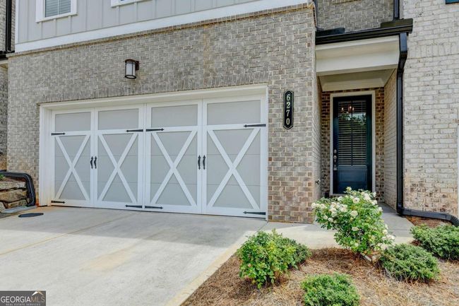 6270 Bracken Brown Dr, Townhouse with 3 bedrooms, 3 bathrooms and 2 parking in Alpharetta GA | Image 4