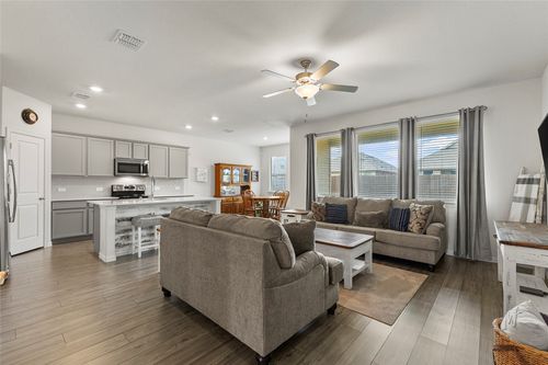 4925 Woodloch Dr, Princeton, TX, 75407-5609 | Card Image