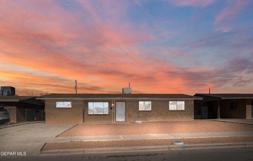 5709 Wren Ave, El Paso, TX, 79924-6616 | Card Image