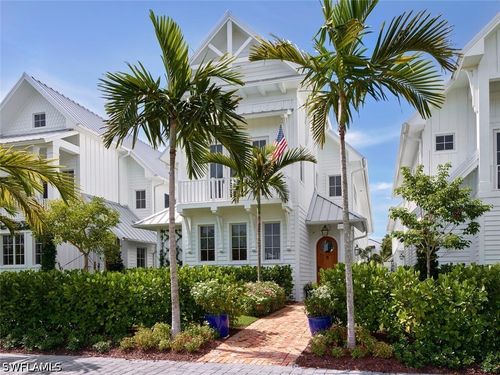 909 10th Ave S, NAPLES, FL, 34102-8208 | Card Image
