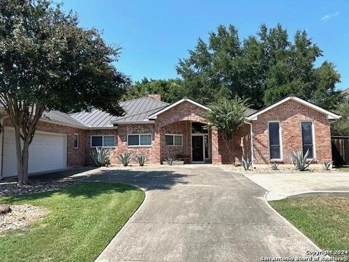 13 Thornhurst, San Antonio, TX, 78218 | Card Image