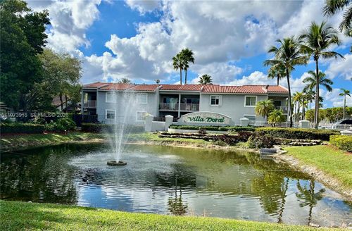 unit-102-4712 Nw 114th Ave, Doral, FL, 33178-4272 | Card Image