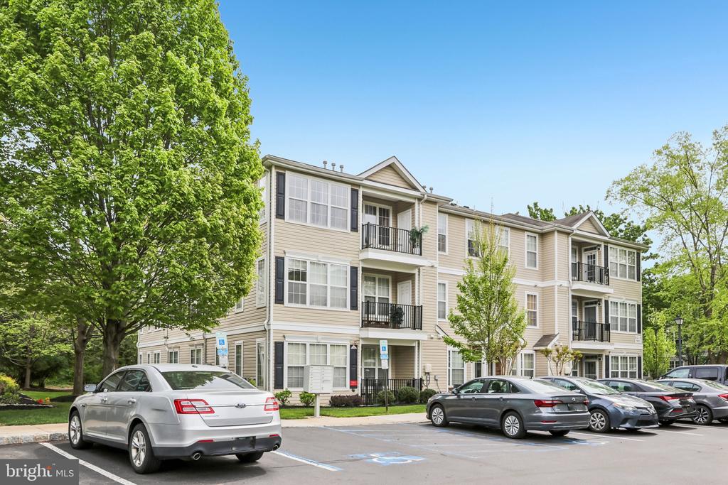 Residential Lease in EWING 2