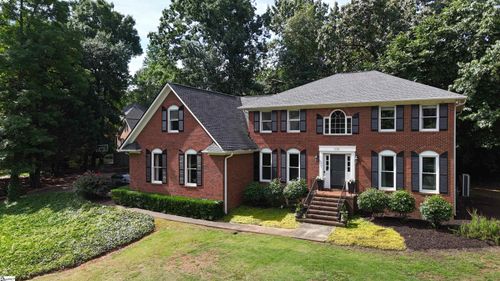 131 Woodridge Dr, Spartanburg, SC, 29301-1204 | Card Image