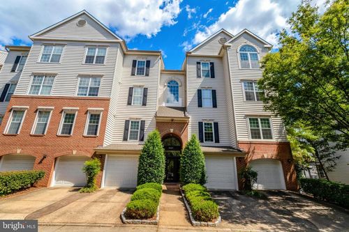 apt-105-4667 Longstreet Ln, ALEXANDRIA, VA, 22311-4938 | Card Image