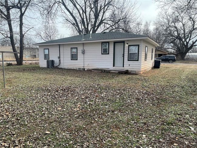 111 E Alabama Ave, House other with 3 bedrooms, 1 bathrooms and null parking in Anadarko OK | Image 20
