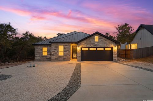 1418 Cedar Grove Trl, Spring Branch, TX, 78070-5306 | Card Image