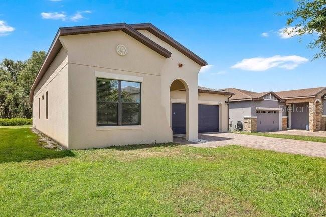 Residential in GROVELAND 3