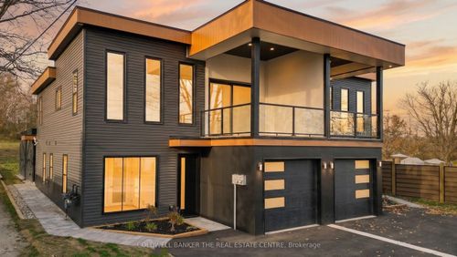 60 Gray St, Coldwater, ON, L0K1E0 | Card Image