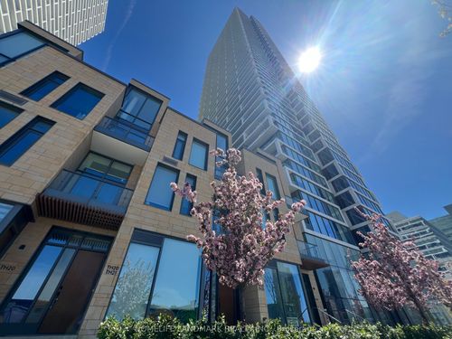 3702-5 Buttermill Ave, Vaughan, ON, L4K0J5 | Card Image