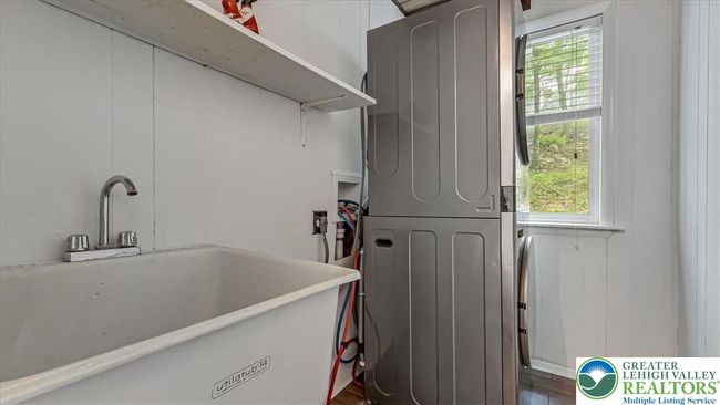 5015 Woodbridge Dr E, House other with 3 bedrooms, 2 bathrooms and null parking in Bushkill PA | Image 17