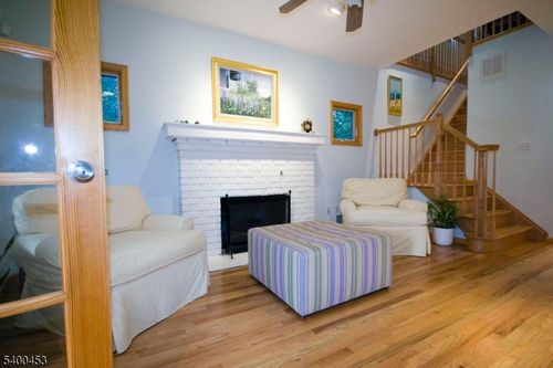 164 Osborne Ave, Bay Head, NJ, 08742-4624 | Card Image