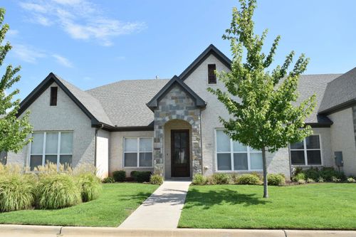24 Saffron Cir, Little Rock, AR, 72223-8031 | Card Image