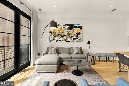 2-930 French St Nw, WASHINGTON, DC, 20001-4146 | Card Image